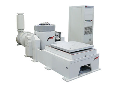 外部試験環境の試験設備の⼀部