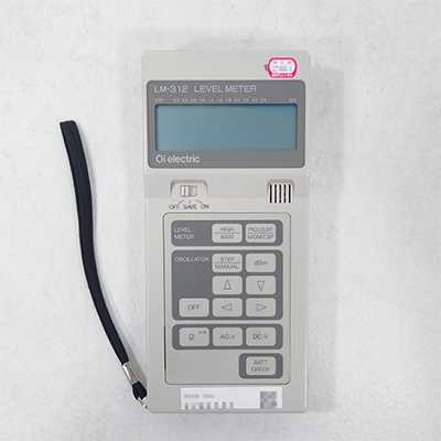 LM312 レベルメータ