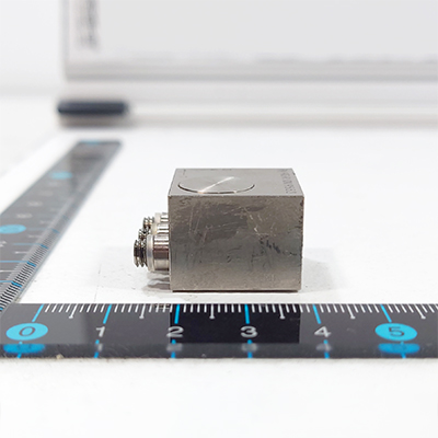 PV-93 3方向加速度ピックアップ