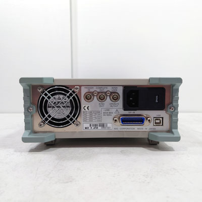 6240B 直流電圧・電流源/モニタ