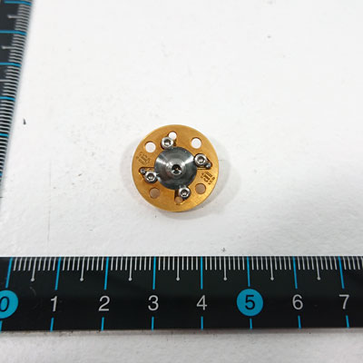 SC8611 0.8mmWR10導波管アダプタ