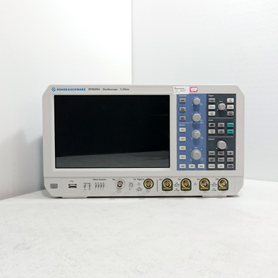 RTM3004/B1,B245,PK1 デジタルオシロスコープ