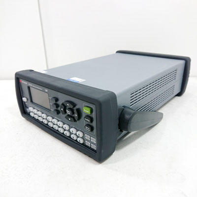 11713E/101×4 アッテネータ/スイッチドライバ