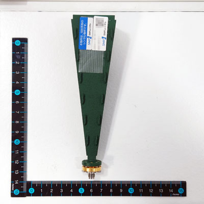 2000-1871-R/1091-456-R ホーンアンテナ