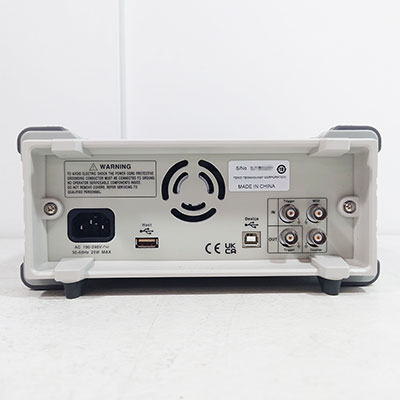 FGX-2220 ファンクションジェネレータ