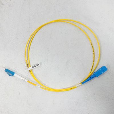 TFC-1C-SM-SC-LC-1M 光ファイバーケーブル