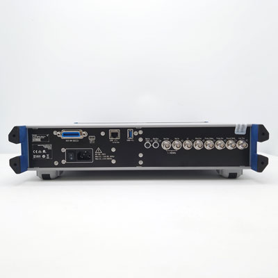 SMB100B/B120 アナログシグナルジェネレータ